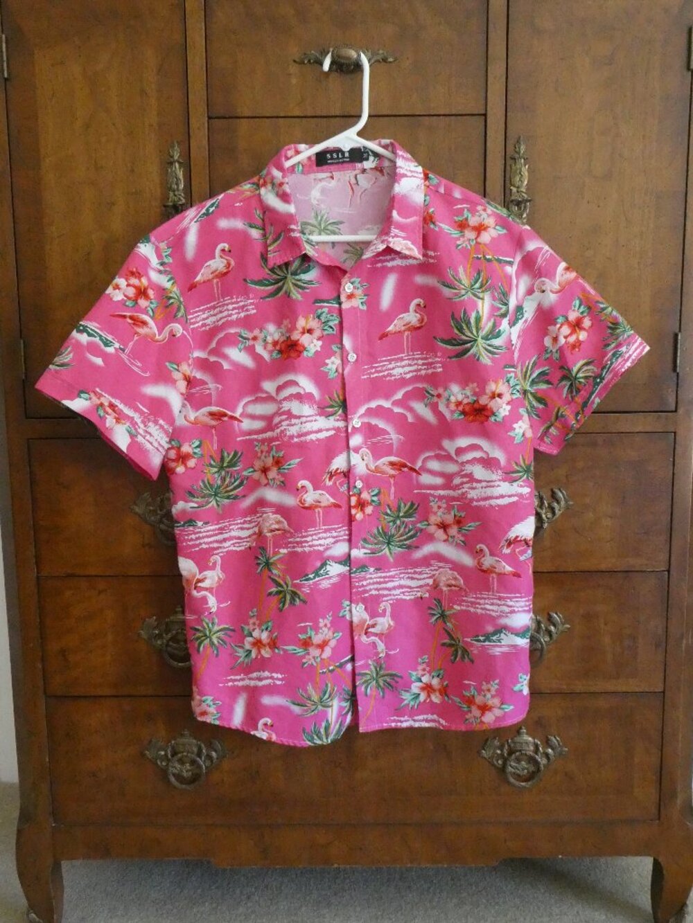 SSLR Men Pink Flamingo Button Up Hawaiian Shirt Size Medium